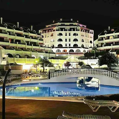 Parque Santiago 2 2 Bedroom 3 Bathroom Duplex Апартаменты