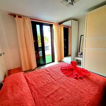 Parque Santiago 2 2 Bedroom 3 Bathroom Duplex Playa de las Americas (Tenerife)