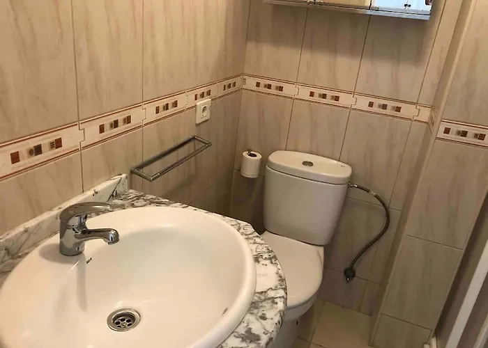 Parque Santiago 2 2 Bedroom 3 Bathroom Duplex شقة *